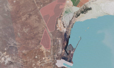 The solar farm site is on 1100 ha to the north of the Whyalla Steelworks.