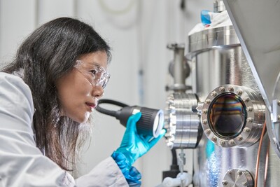 Scientia Professor Xiaojing Hao working in UNSW's School of Photovoltaic and Renewable Energy Engineering. Image from UNSW